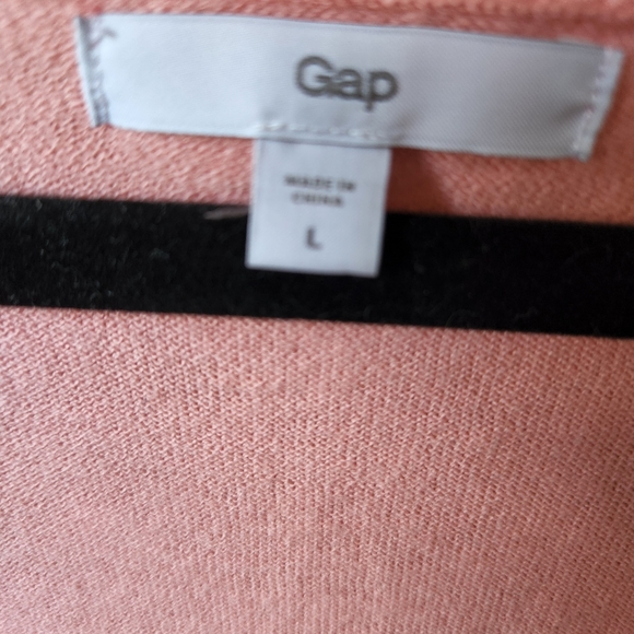 Gap tissue weight sweater - Picture 2 of 5